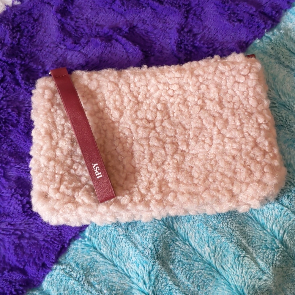 Small Pink Soft Ipsy Bag